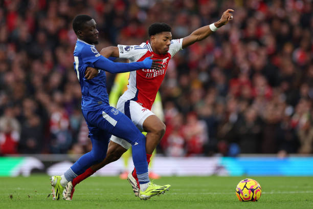 于白热化的 于白热化的